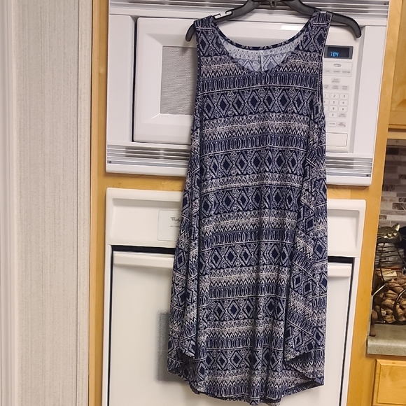 Unk Dresses & Skirts - Unk Blue and White High Low Sundress